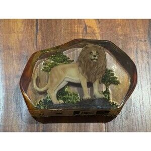 Westland Wildlife Clearly Lion 14808 Acrylic Paperweight Desk Decor Sculpture